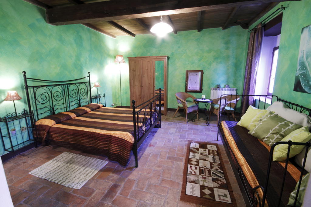 Antica Locanda La Canonica Zocca Kamer foto