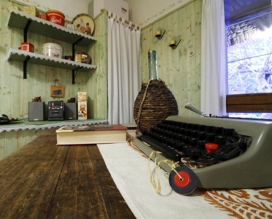 Antica Locanda La Canonica Zocca Kamer foto